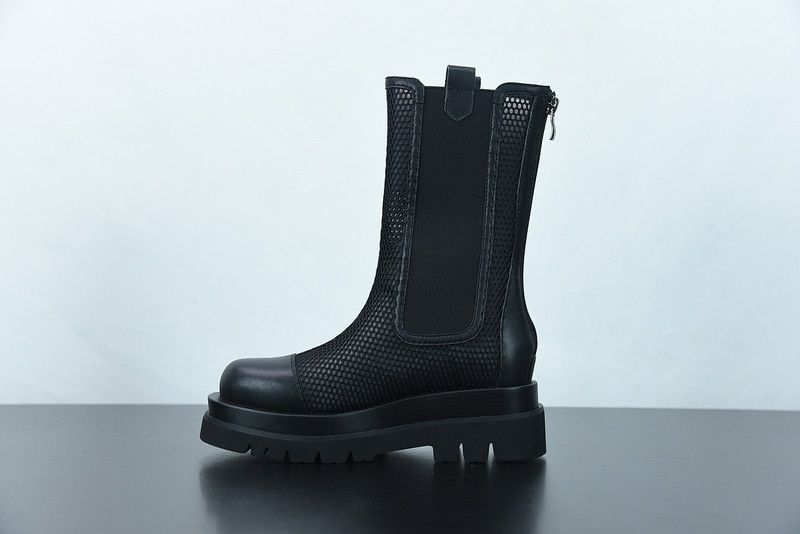 Bo*te*ga ve*ne*ta sneaker