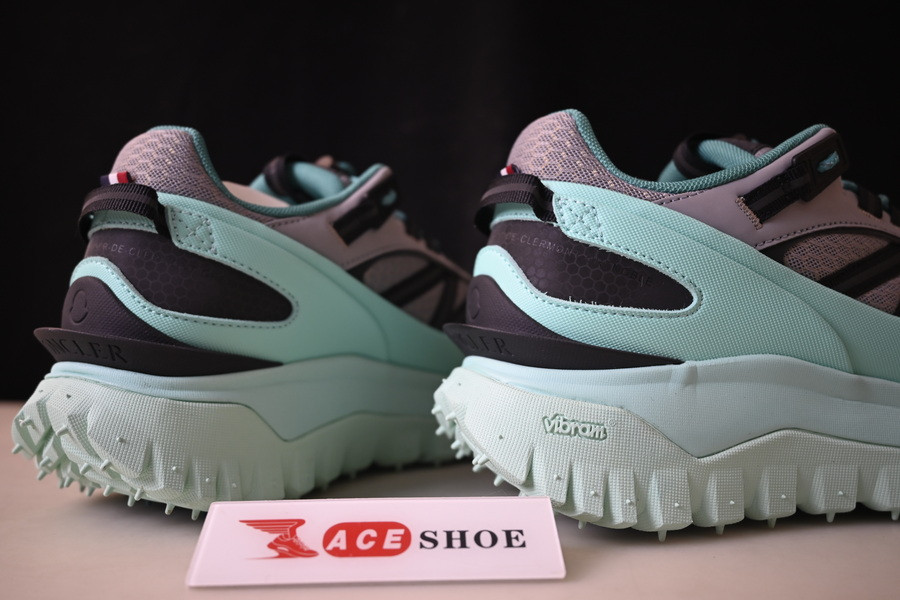 moncler trailgrip gore-tex