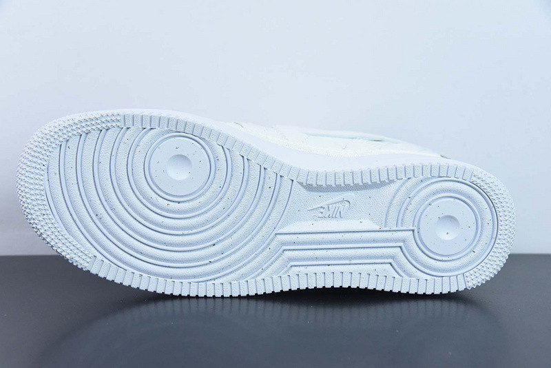 nike air force 1 low sp billie eilish triple white dz3674-100