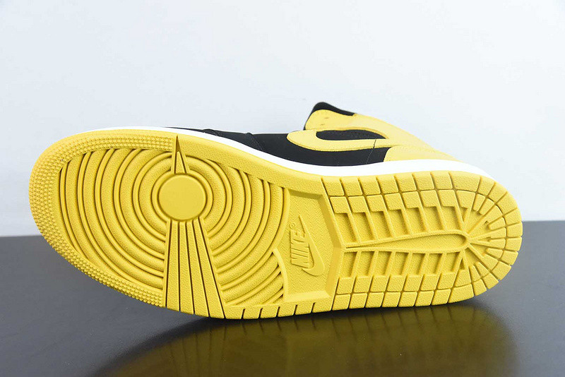 Air Jordan 1 Mid "New Love" HJ6654-071