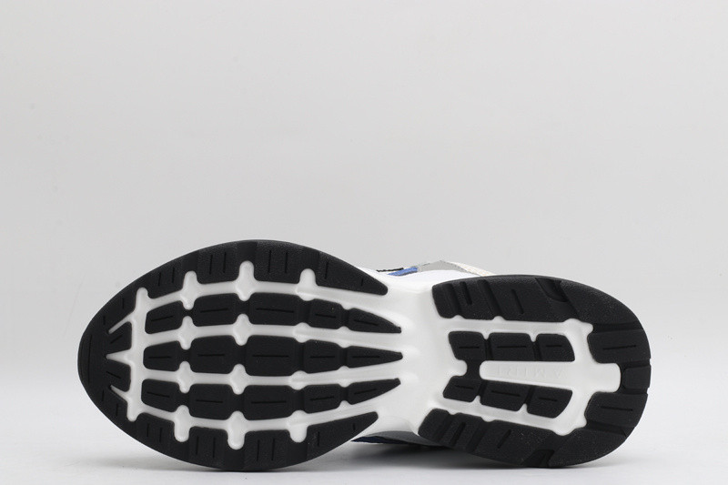 amiri bone runner low-top sneakers