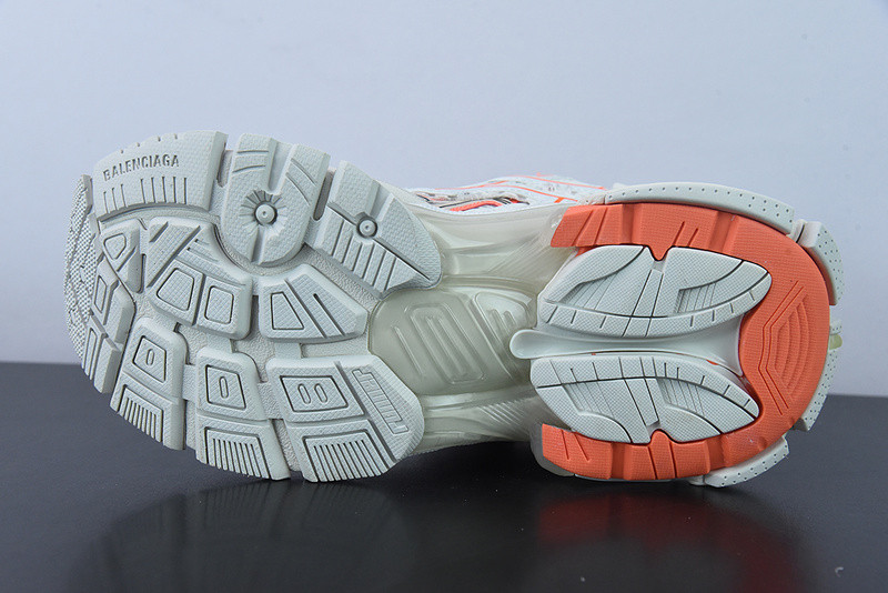 Ba*len*cia*ga runner sneaker