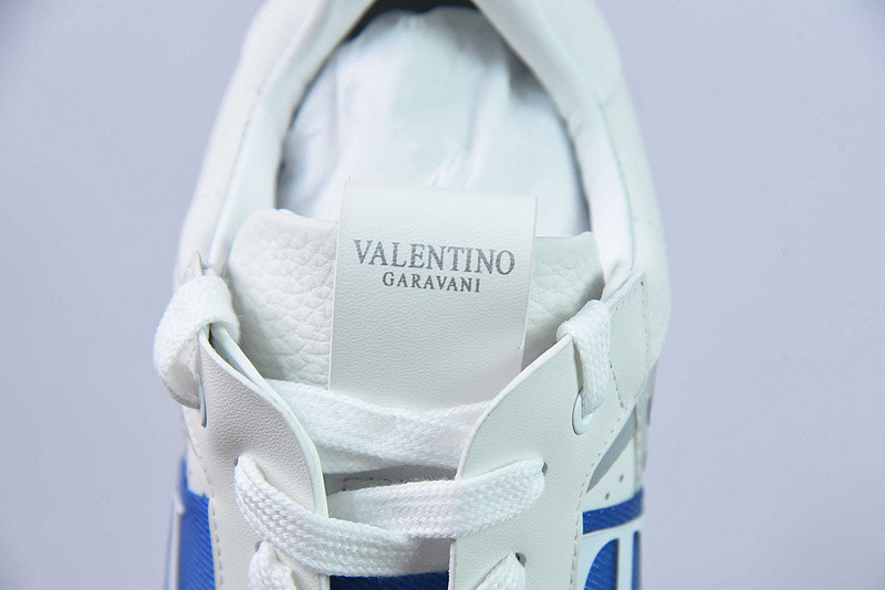 valentino sneaker