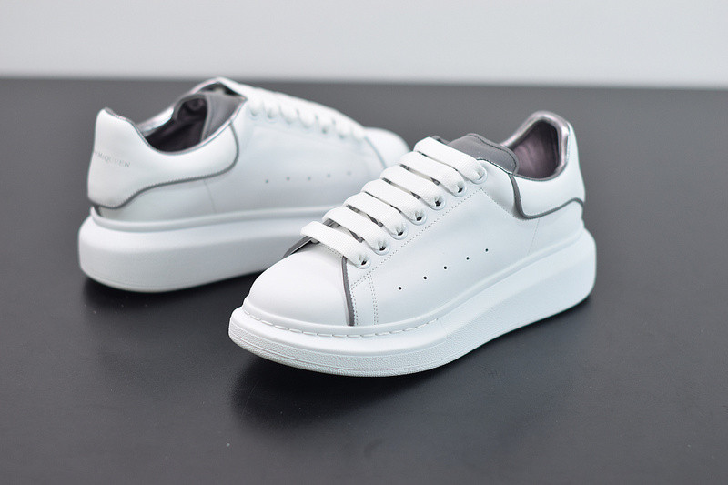 alexer mceen sneakers